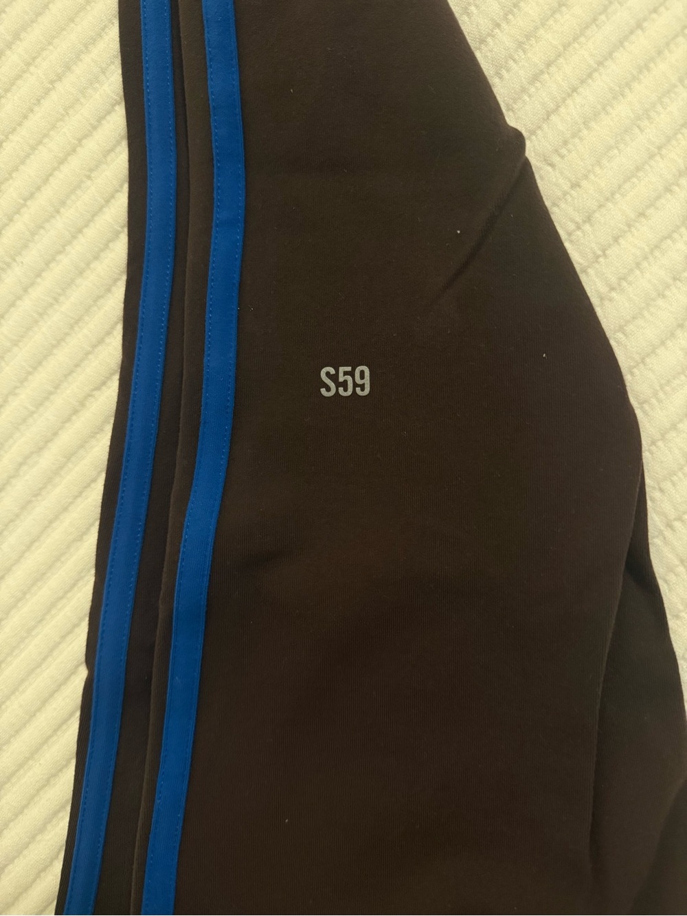 Women’s Brown & Blue Splits 59 Crop Tank and Leggings Set - Picture 4 of 5